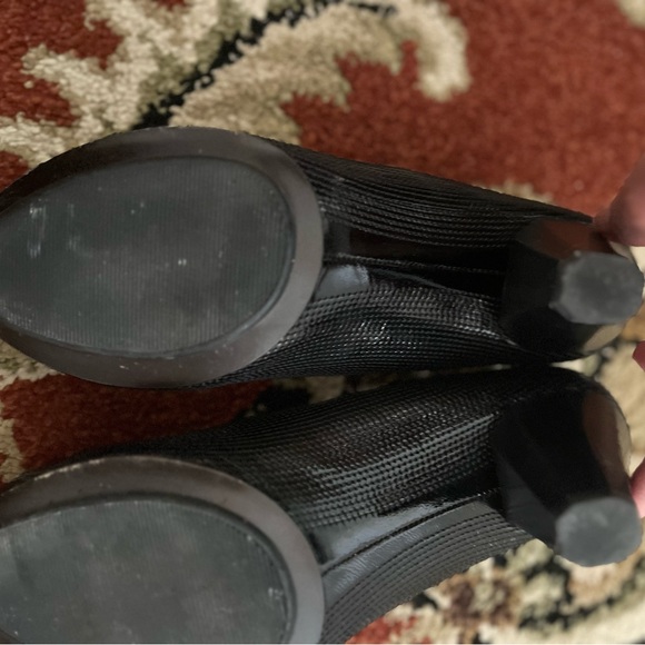 Very elegant and fancy shoes. - Picture 12 of 15